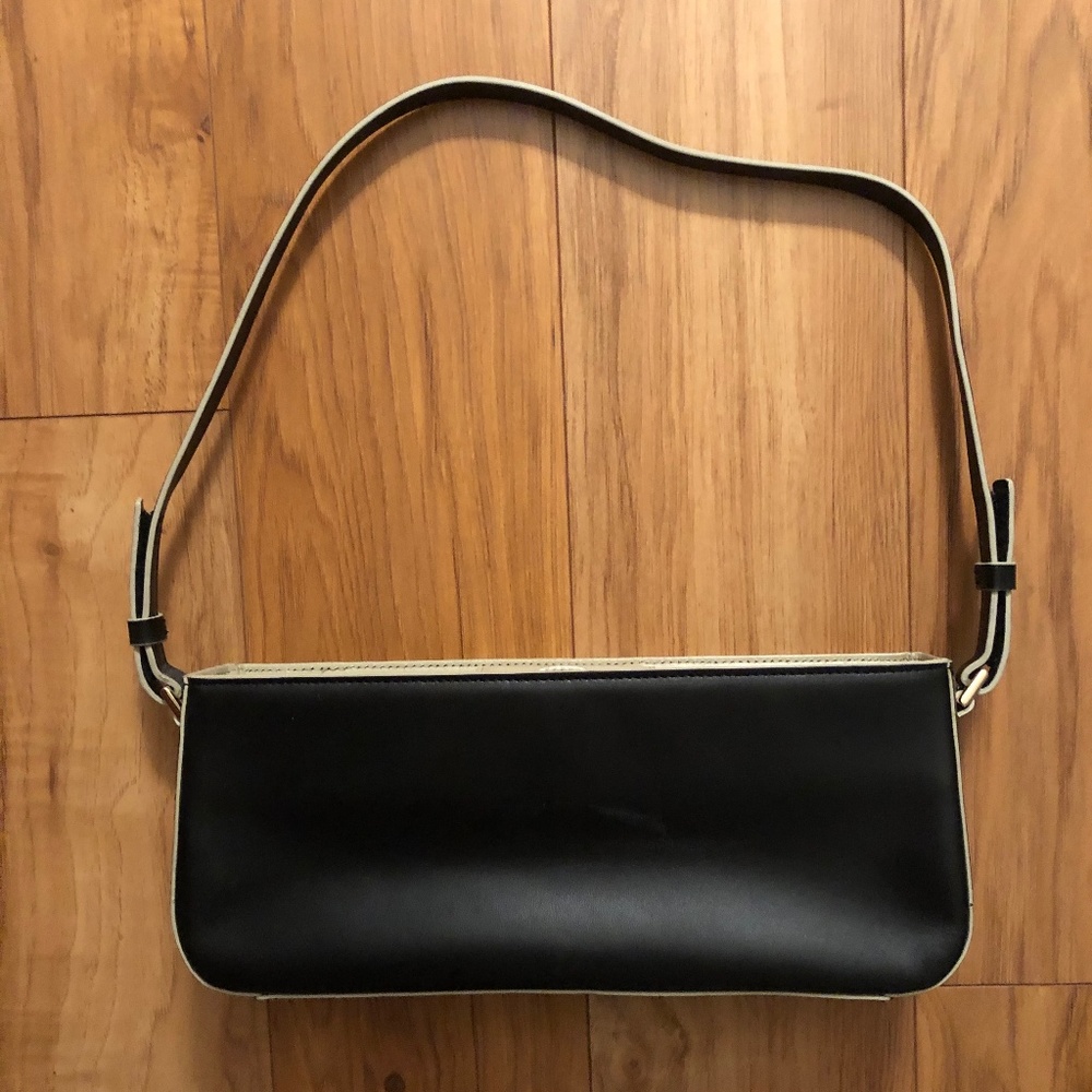 New Hype Pocketbook